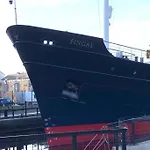 Waterfront Living In Leith With Free Parking!